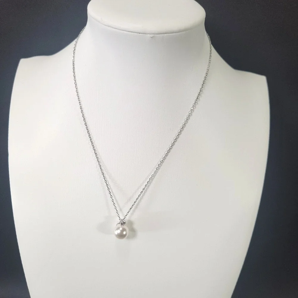 Swarovski Faux Pearl Necklace Women Silver Tone Crystal Swan Charm Pendant